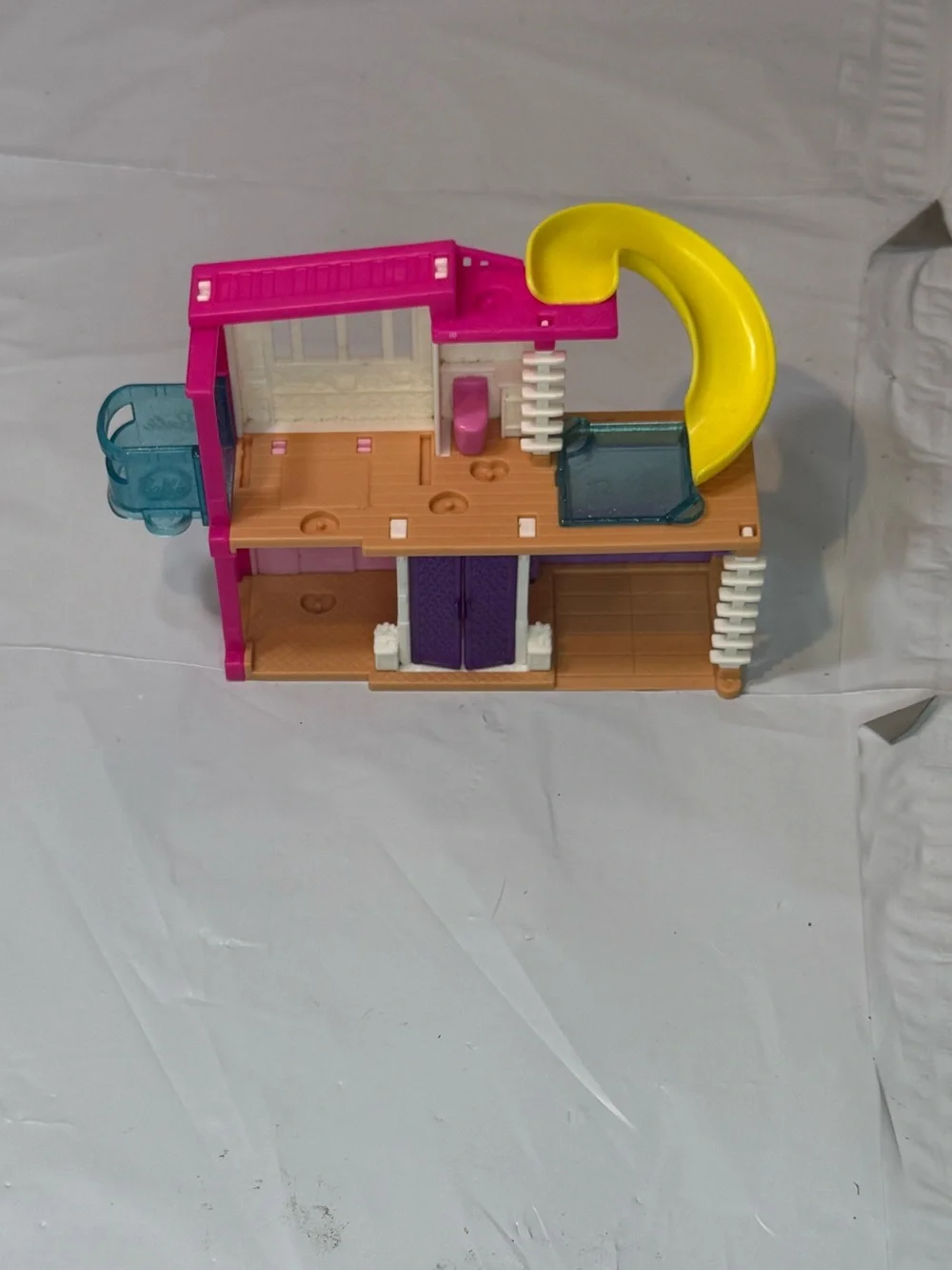 Mattel Barbie Mini BarbieLand Dreamhouse Playset